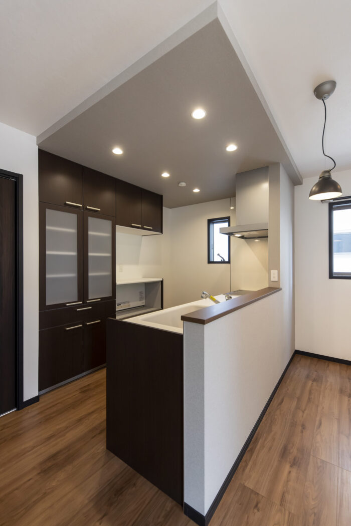 岐阜市中西郷 新築分譲 建売住宅 おしゃれなデザイナーズ住宅 忙しいママもうれしい一直線の家事動線 の分譲住宅 建売 新築戸建 岐阜 の注文住宅 新築一戸建ならセイノーホーム